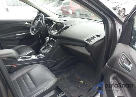 2015 Ford Escape Titanium из США, поврежденный, VIN 1FMCU9J90FUA72039